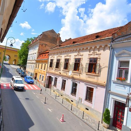 Charming Apartment - Heart Of Brasov Poarta Schei Kültér fotó
